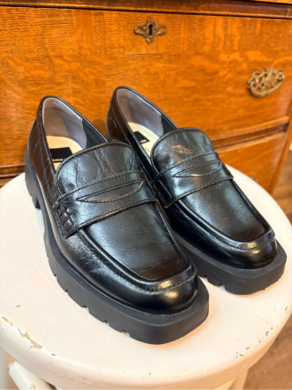 Dolce Vita Black Crinkled Leather Lug Sole Penny Loafers Size 7.5